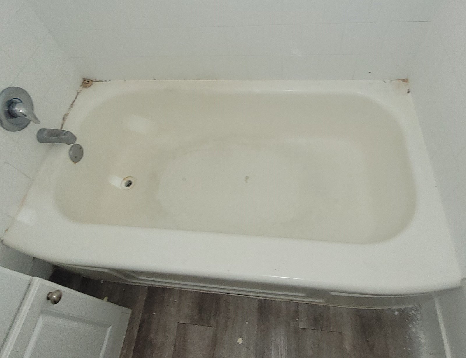 b4 1 tub 5
